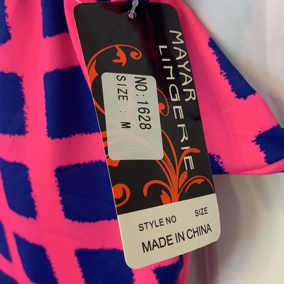 NWT 80s style dress - Picture 3 of 3